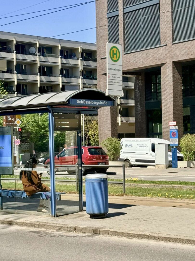 Trambahnhaltestelle 5 Min. entfernt