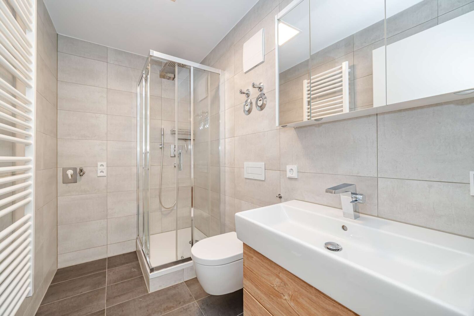 Badezimmer im UG