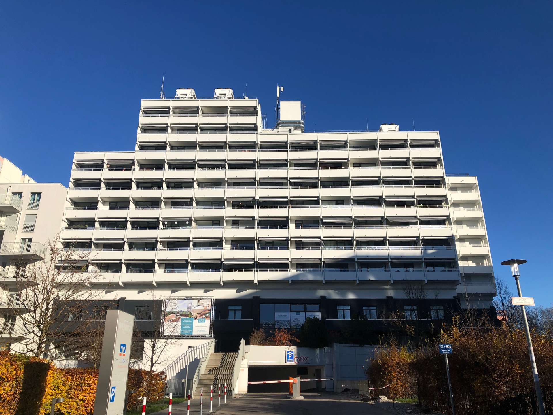 Leopoldstraße WEST-Ansicht