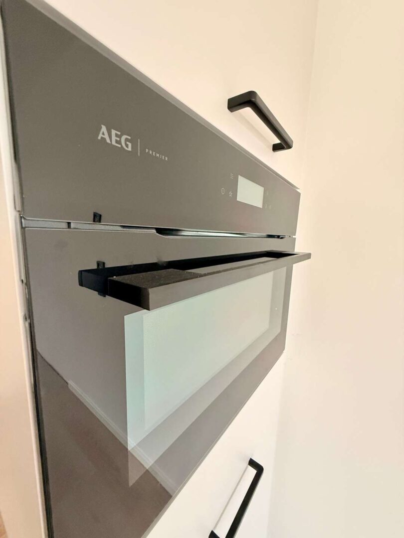 Backofen und Mikrowelle